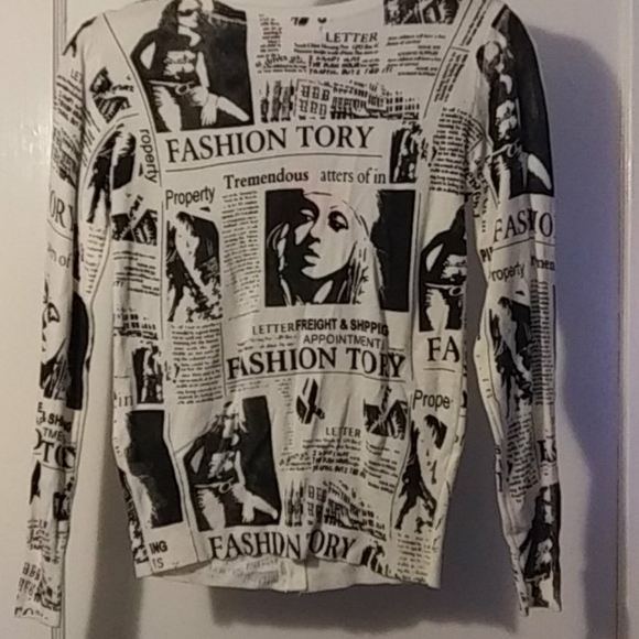 Love one Sweater size 1 Abalone buttons - Picture 4 of 7